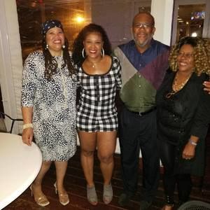 Meet your Posher, Agnes